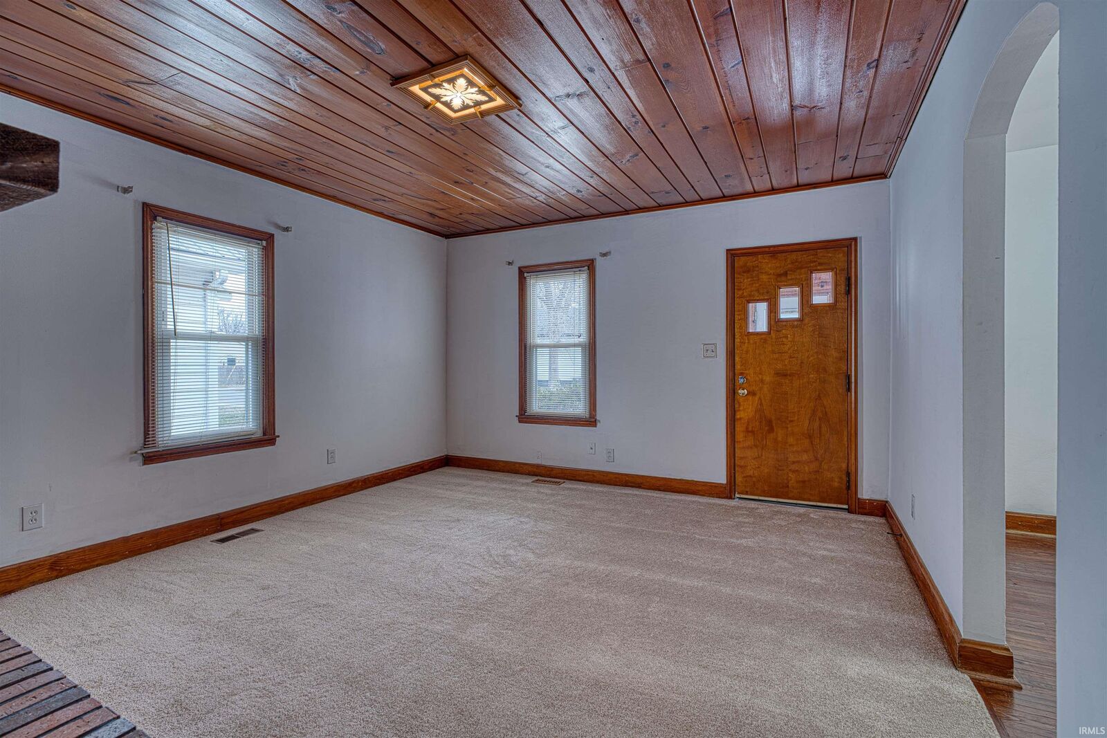 Property Photo:  1317 Lodge Avenue  IN 47714 