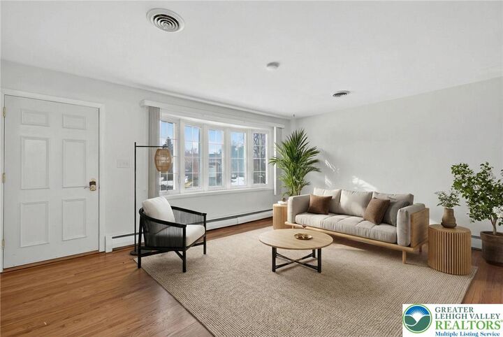 Property Photo:  58 Colonial Road  PA 18109 