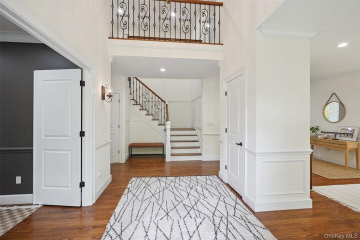 Property Photo:  2 Bluestone Lane  NY 10590 