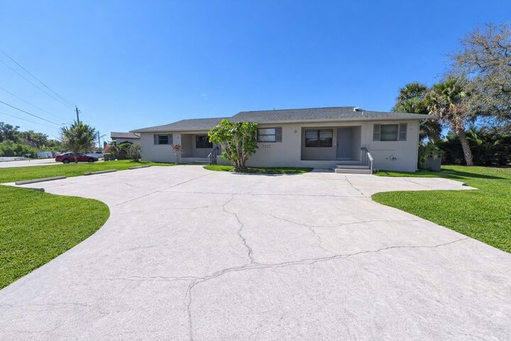 Property Photo: 3211 Riverside Drive FL 33950