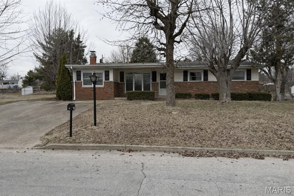 Property Photo:  76 Ruth Drive  MO 63301 