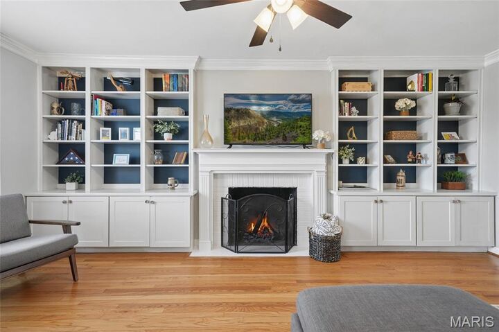 Property Photo:  516 Kirkshire Drive  MO 63122 