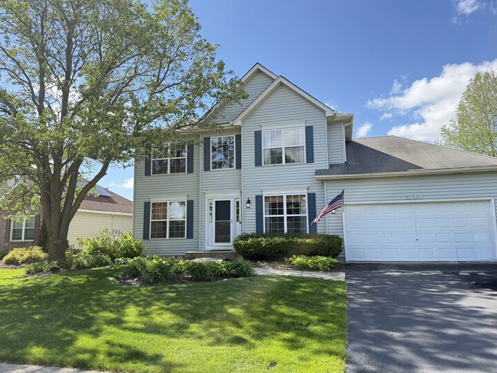 Property Photo:  534 Chestnut Drive  IL 60543 