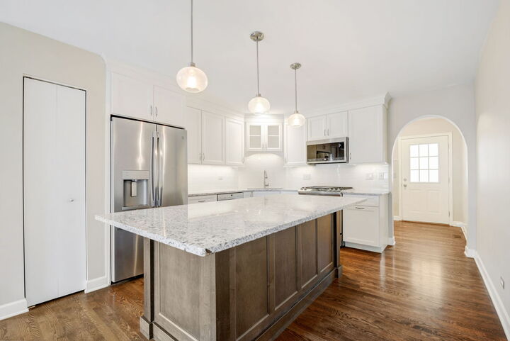 Property Photo:  3252 Cool Springs Court  IL 60564 