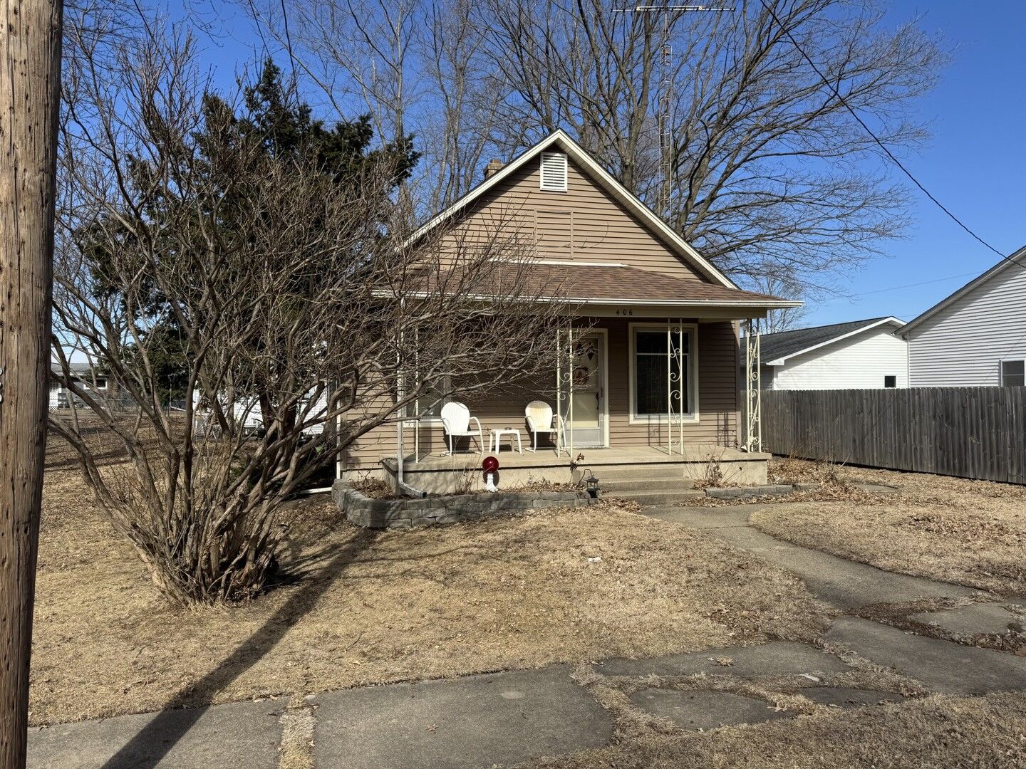 Property Photo:  406 Opper Avenue  IL 61326 