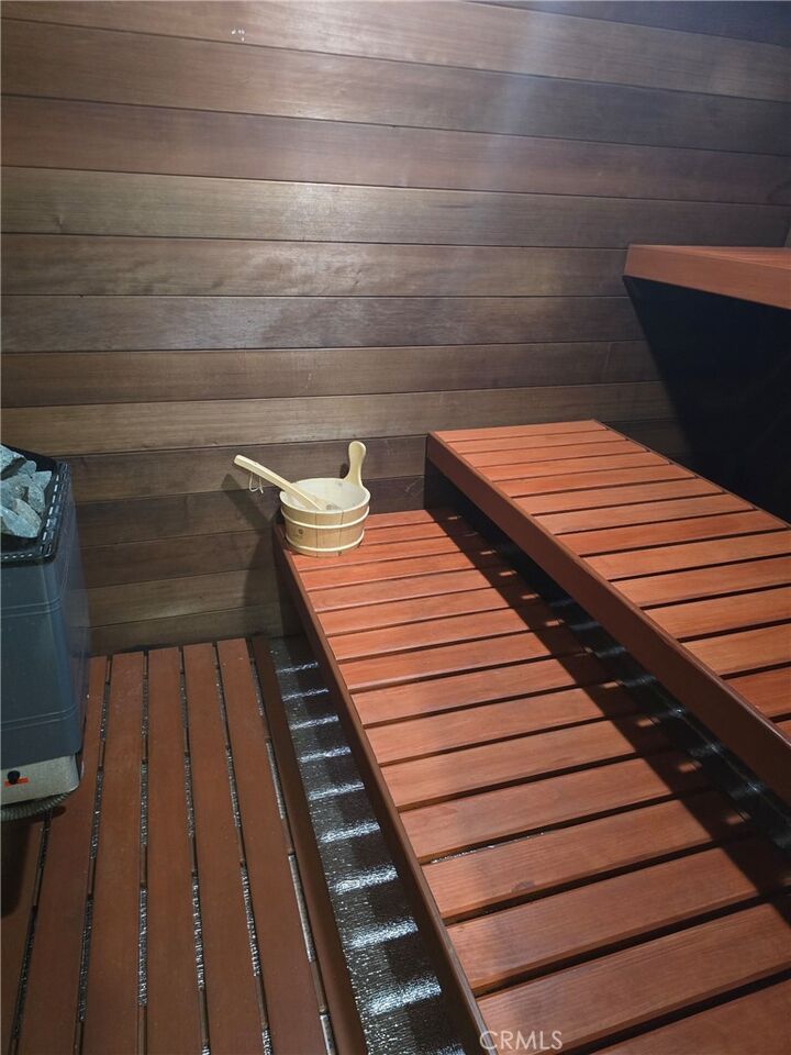 Property Photo:  1127 E Del Mar 419  CA 91106 