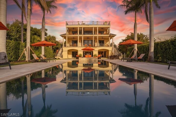 Property Photo:  16205 Captiva Drive  FL 33924 