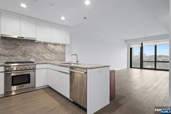 Property Photo: 320 Adolphus Avenue 812 NJ 07010