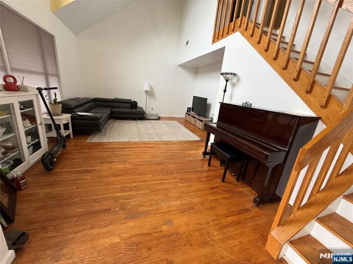 Property Photo:  1018 Palisade 15  NJ 07024 