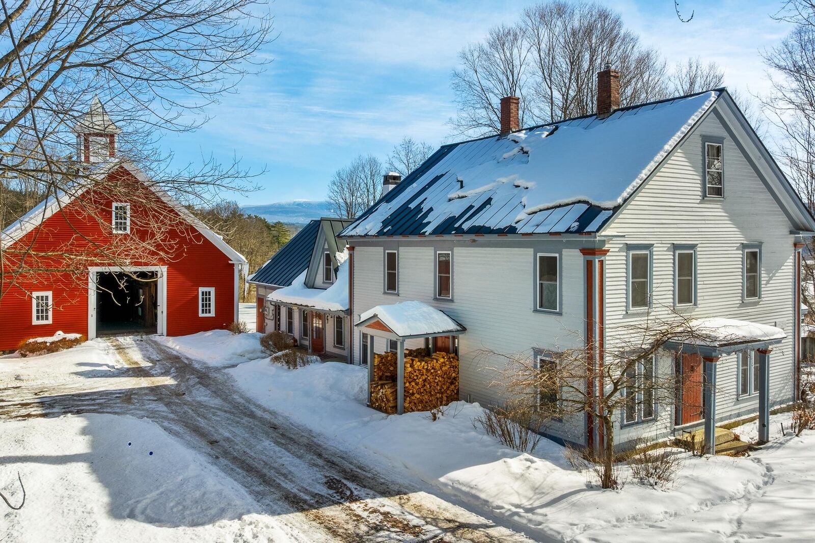 Property Photo: 68 Doe Lane VT 05051