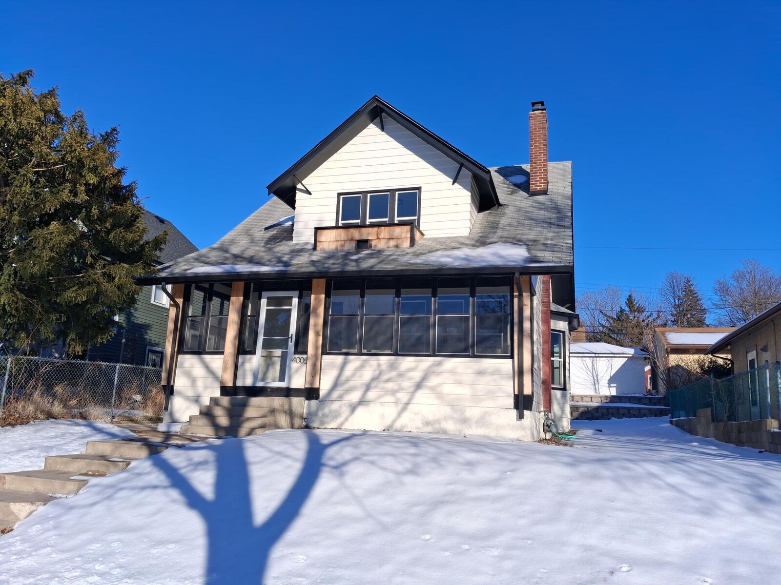 Property Photo:  4005 Portland Avenue  MN 55407 