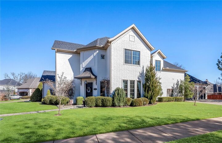 Property Photo: 1106 NE Thorn Hill Road AR 72712