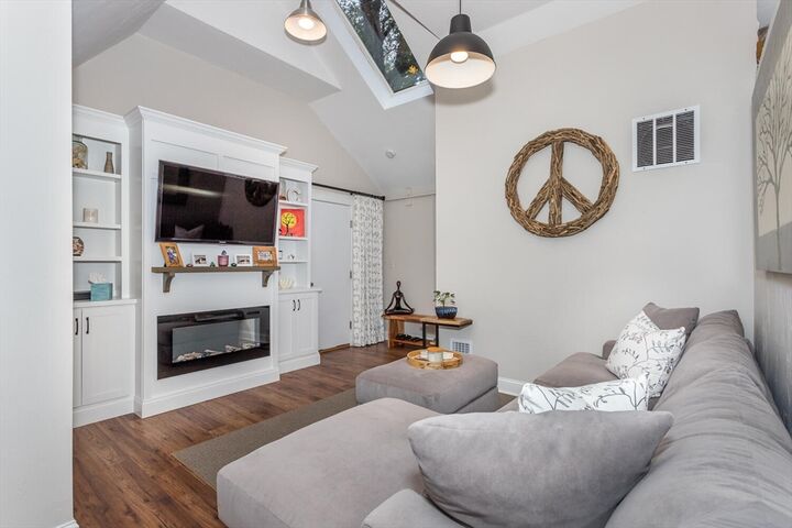 Property Photo: 32 Billings St 32R MA 02067