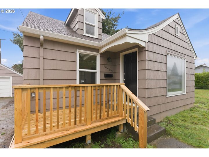 Property Photo: 10405 NE Pacific St OR 97220