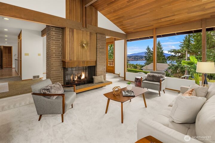 Property Photo:  17814 NE 8th Place  WA 98008 