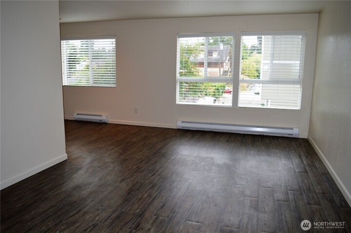 Property Photo:  9724  6th Avenue NW B  WA 98117 