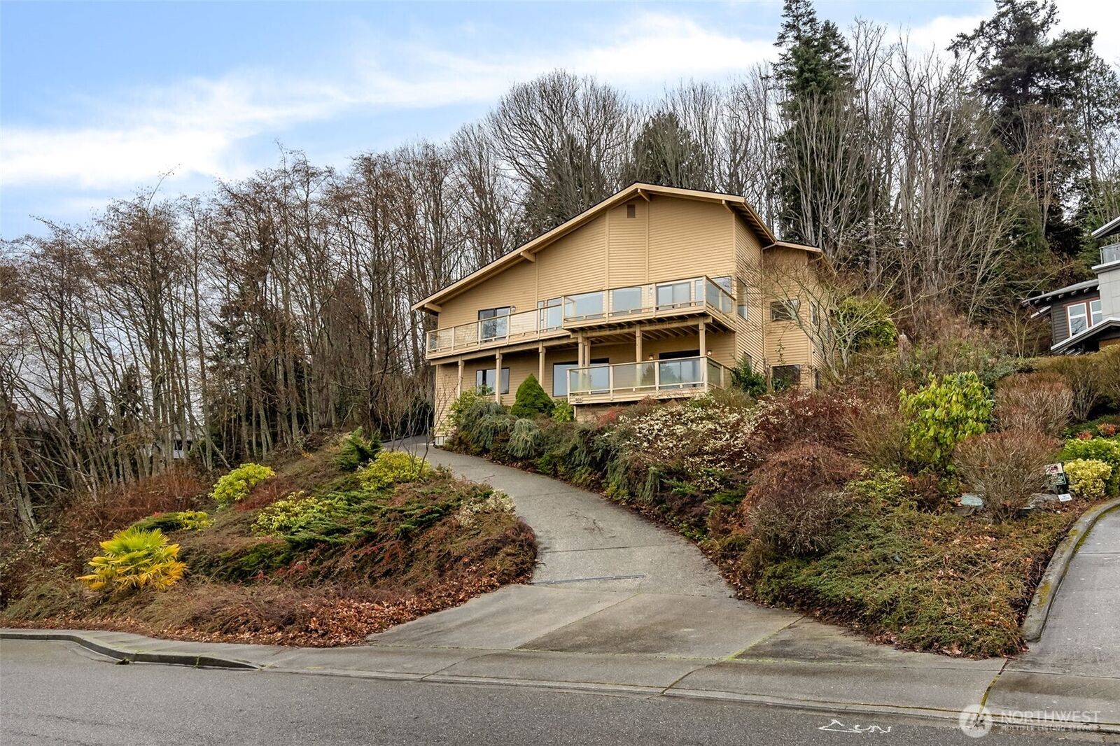 Property Photo:  10015  Marine View Drive  WA 98275 
