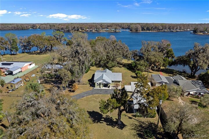 Property Photo: 8888 E Neher Court FL 34436