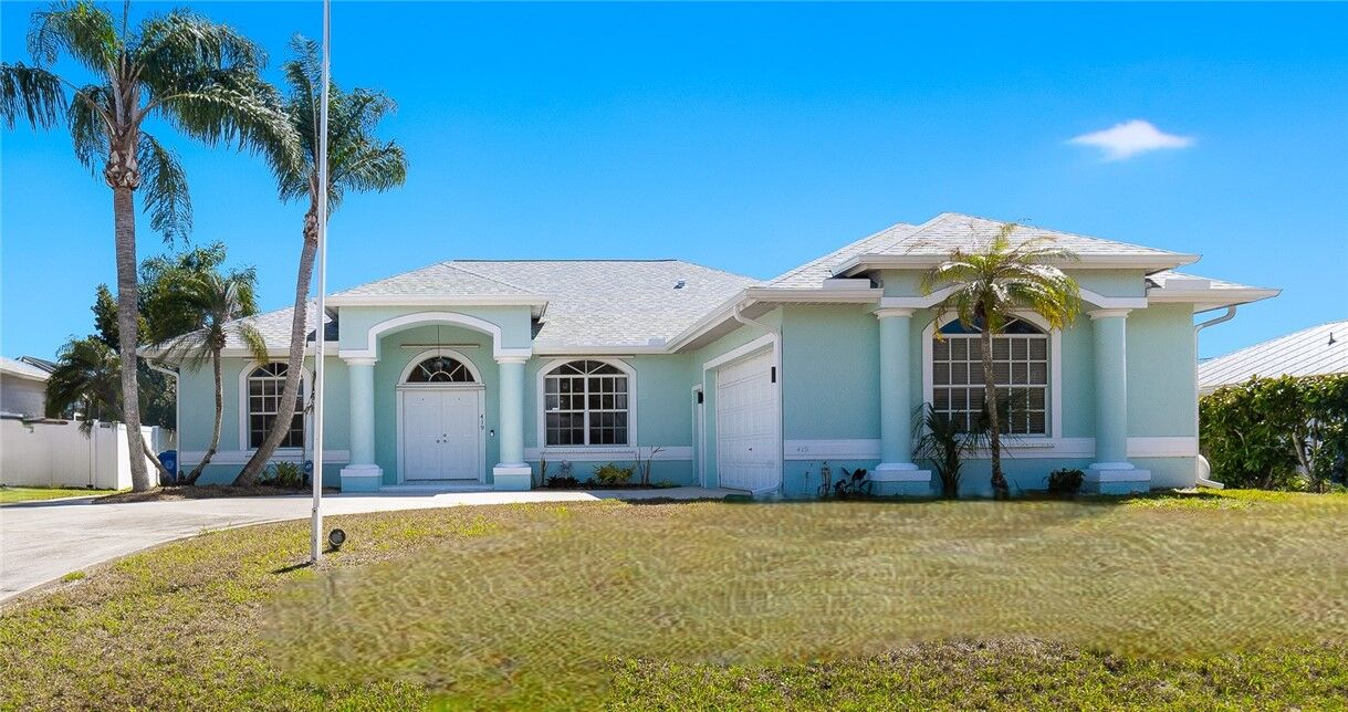 Property Photo:  419 Ponoka Street  FL 32958 
