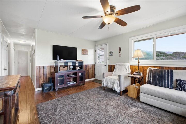 Property Photo:  2035 Kahekili Hwy  HI 96793 