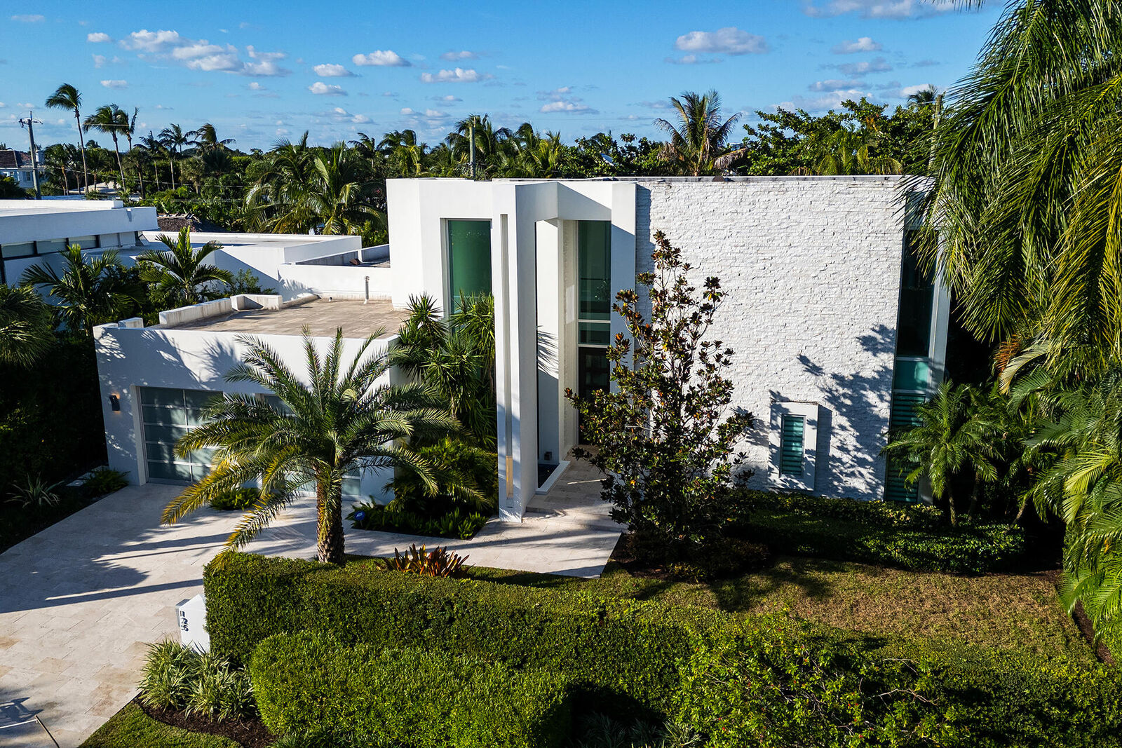 Property Photo:  125 Churchill Road  FL 33405 