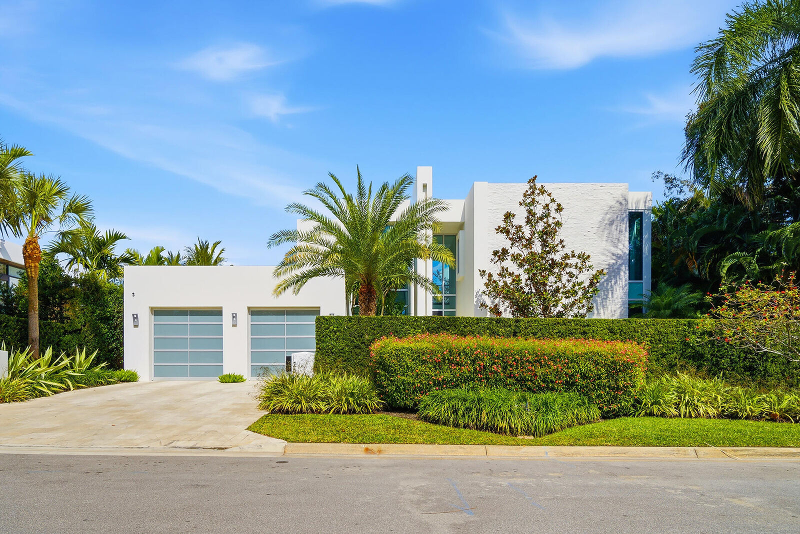 Property Photo:  125 Churchill Road  FL 33405 