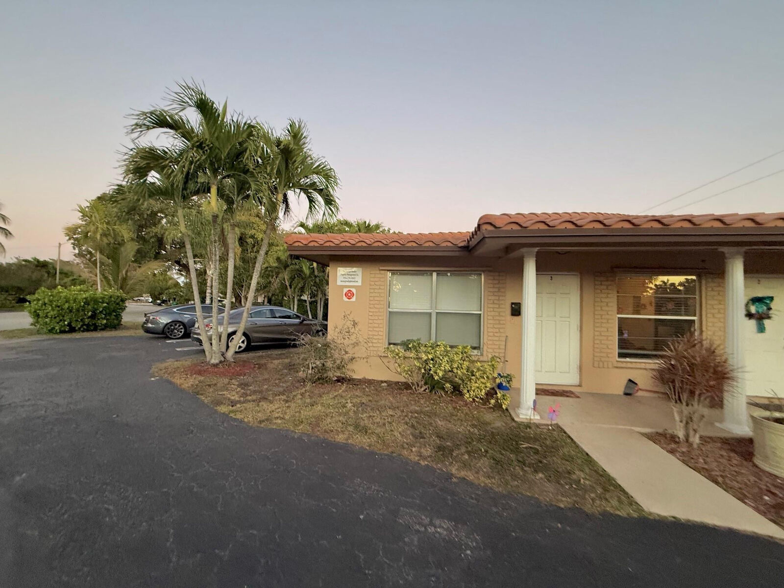 Property Photo:  4117 Riverside Drive  FL 33065 