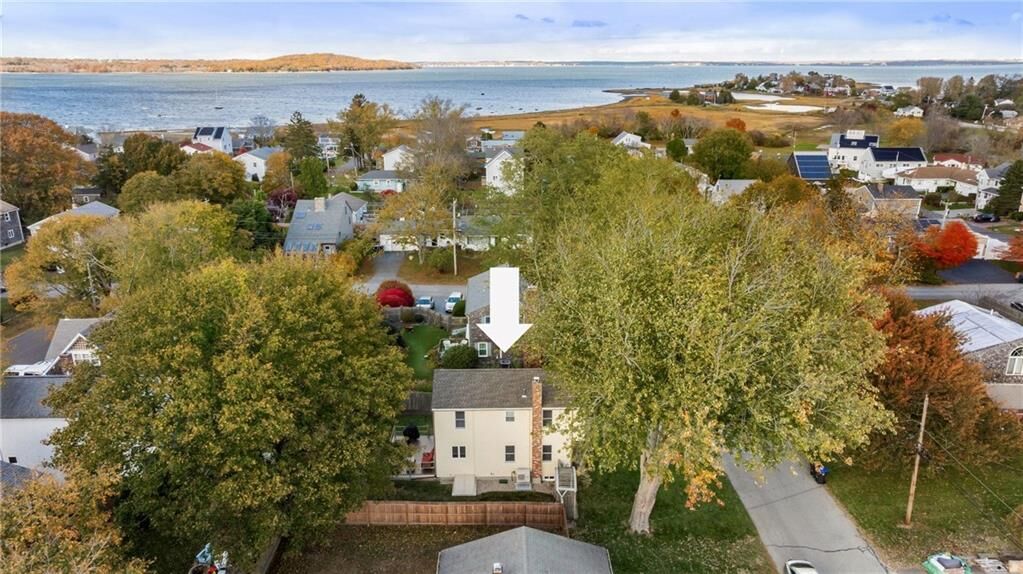 Property Photo:  66 Islington Avenue  RI 02871 