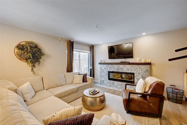 Property Photo:  110 S Park Avenue 124  CO 80424 