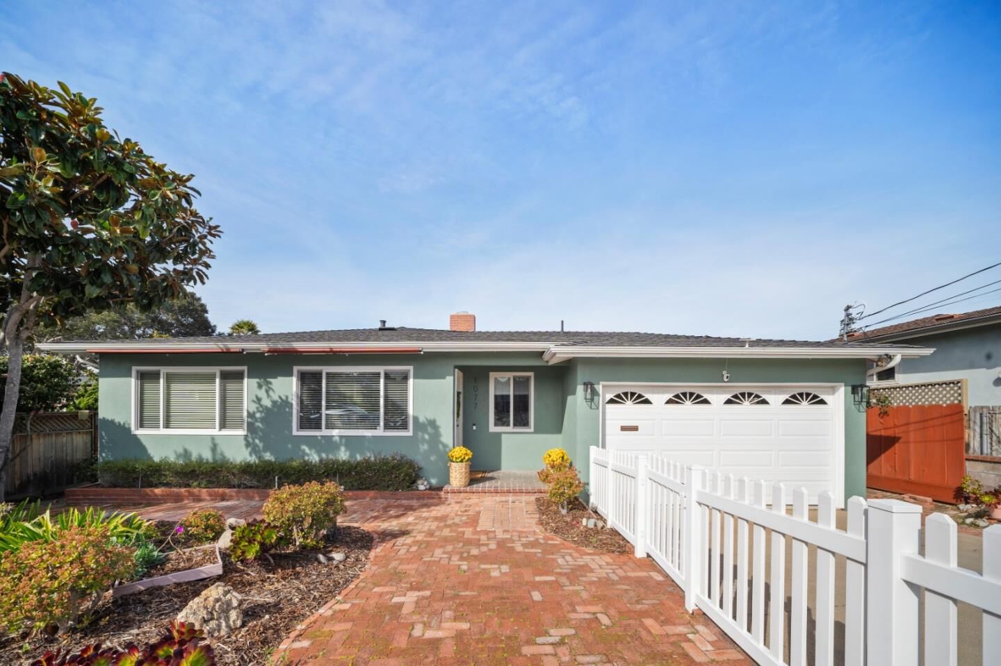 Property Photo:  1077 Cadiz Court  CA 93955 
