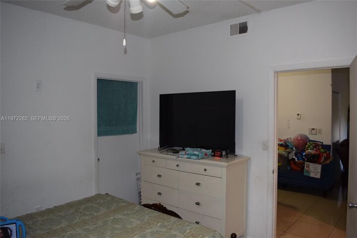 Property Photo:  2391 NW 96th Ter 19M  FL 33024 