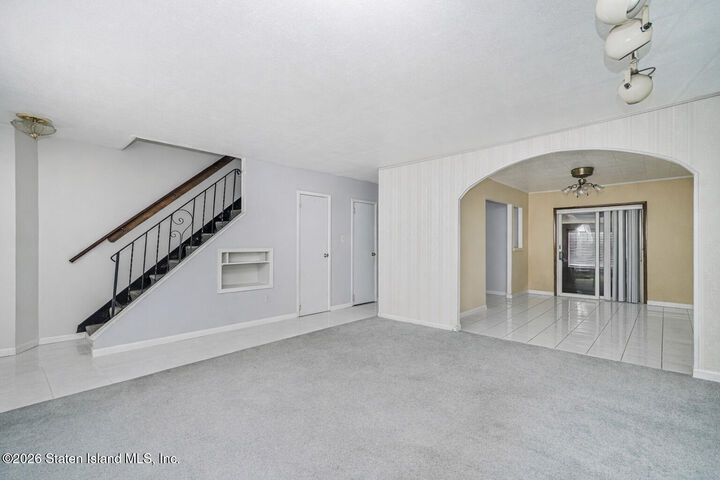 Property Photo:  16 Clyde Place  NY 10301 