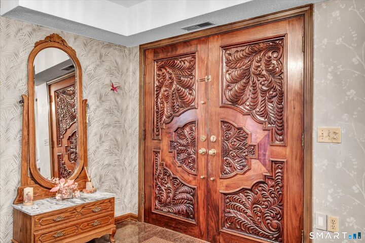 Property Photo:  23 Crest Drive  CT 06416 