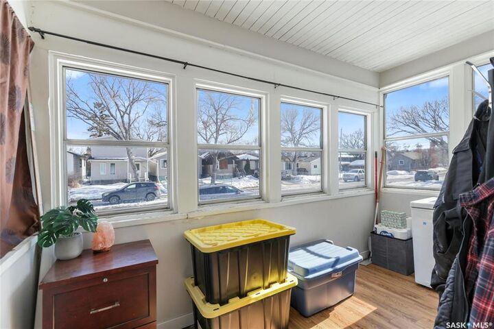 Property Photo:  1438 Connaught Street  SK S4T 4S9 