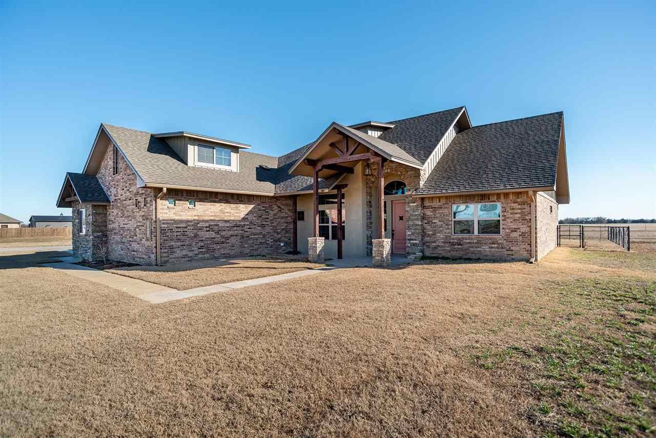 Property Photo:  2013 W Forrest Ridge  OK 74074 