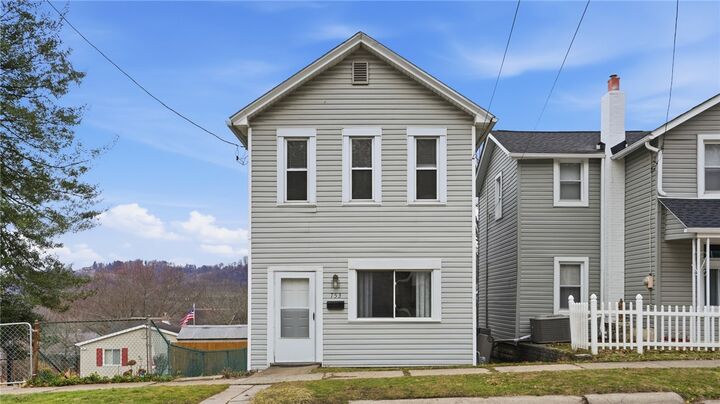 Property Photo: 753 6th St PA 15139