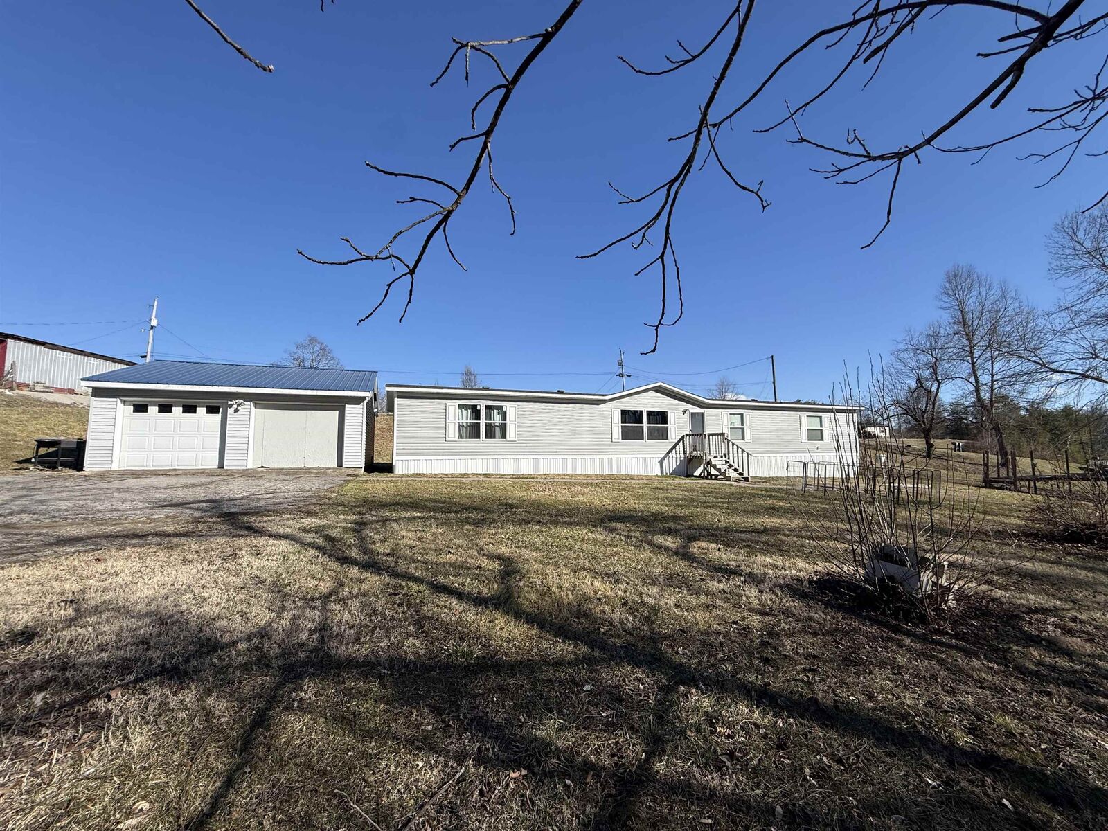 Property Photo:  100 Driftwood Lane  KY 41143 