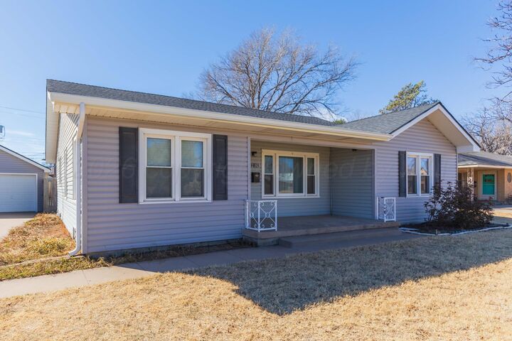 Property Photo:  2106 3rd Avenue  TX 79015-3035 