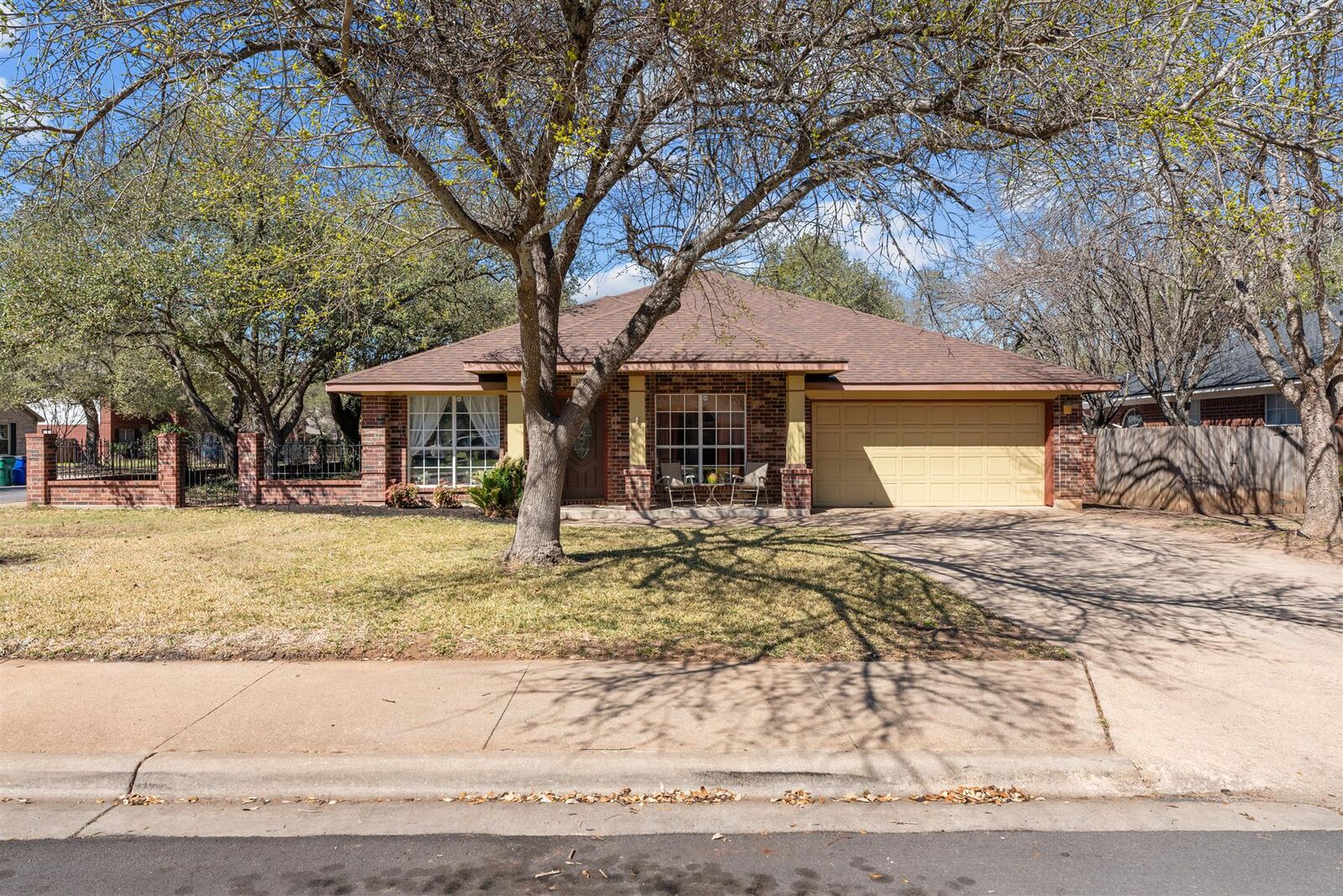 Property Photo:  1211 Sugarberry Drive  TX 78613 