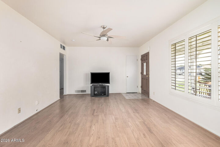 Property Photo:  102 S Catalina Street  AZ 85233 