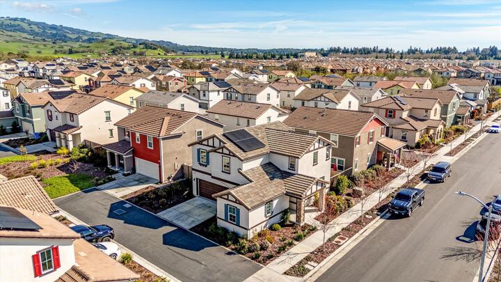 Property Photo:  6054 Oxford Place  CA 94928 