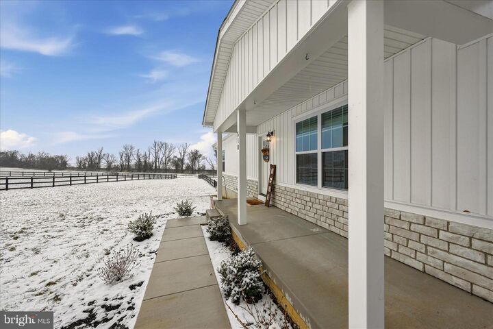 Property Photo:  518 Naples Way  WV 25414 