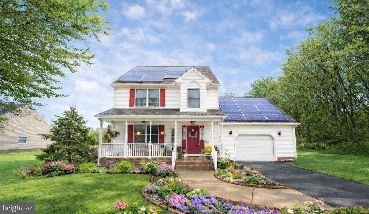 Property Photo:  633 E Main Street  MD 21826 