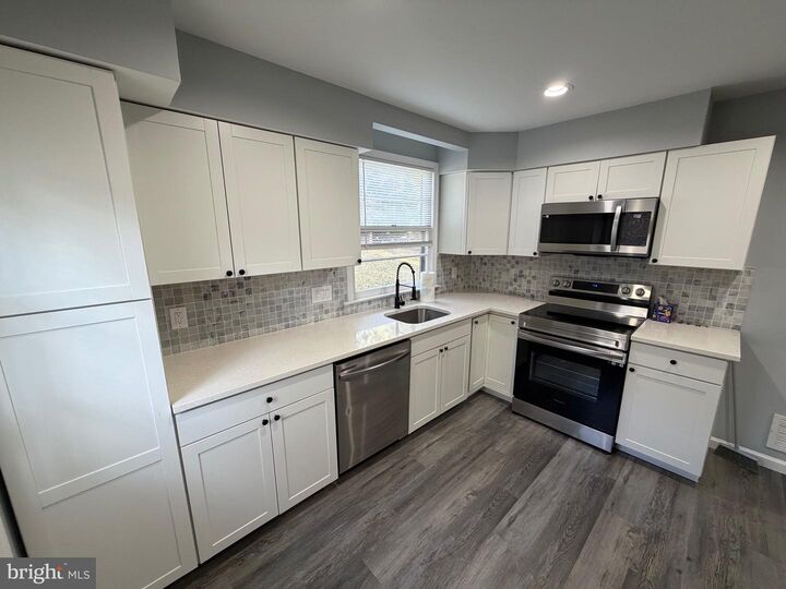 Property Photo:  687 Bristol Road  PA 18966 