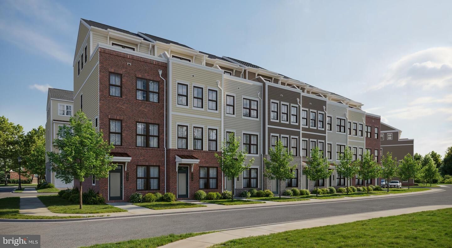 Property Photo: 627 Belmont Bay Drive VA 22191