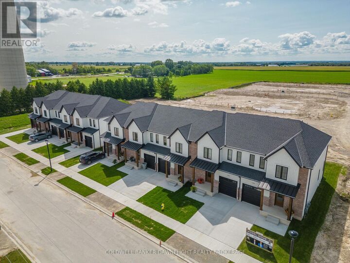 Photo de la propriété:  147 Scotts Drive 17  ON N0M 2J0 