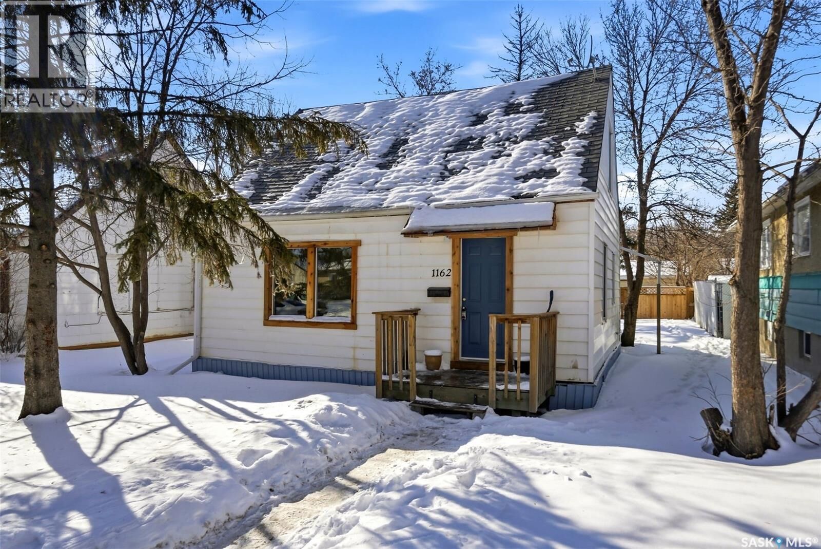 Property Photo: 1162 Queen Street SK S4T 4B2