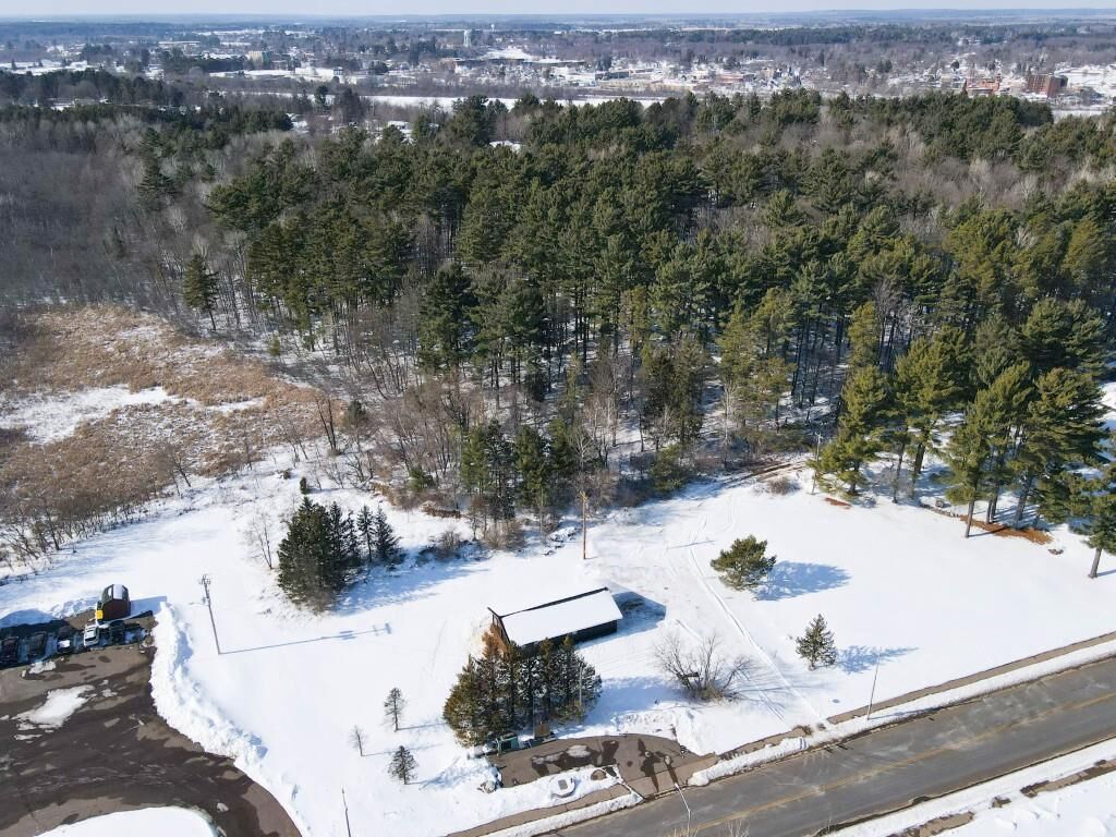 Property Photo:  812 South Center Avenue  WI 54452 