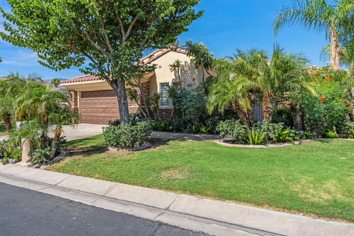 Property Photo:  50665 Spyglass Hill Drive  CA 92253 