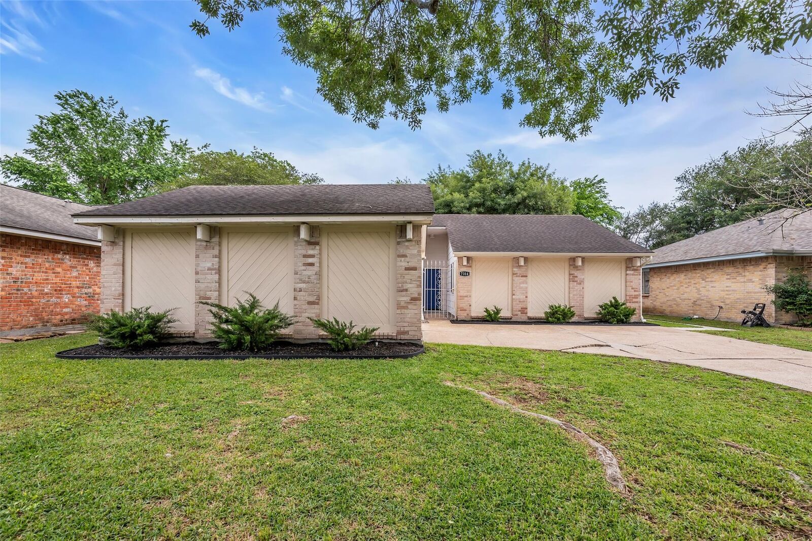 Property Photo: 7314 Misty Morning Drive TX 77346